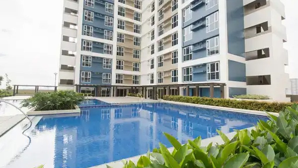 Axis 8 Residence