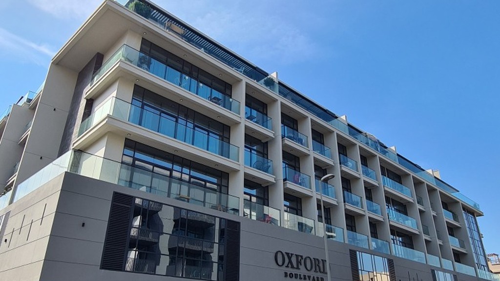 Oxford Boulevard