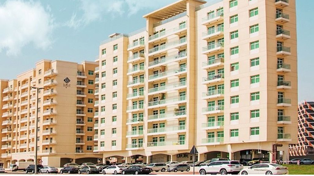 Qpoint Liwan – Plot R002