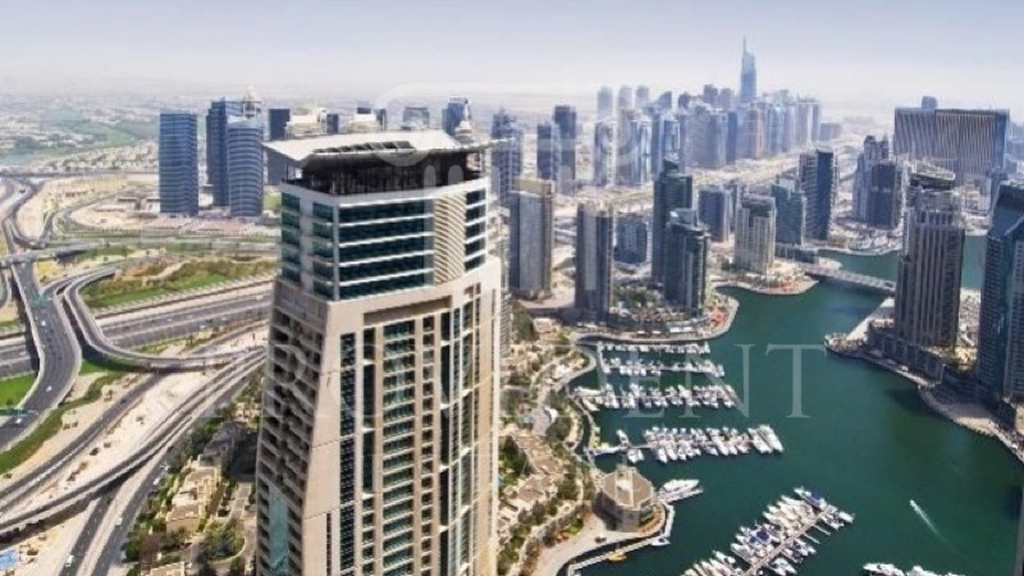 Marina Pinnacle