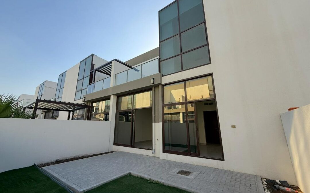 Modern Villa | Luxury Lifestyle | Available Now